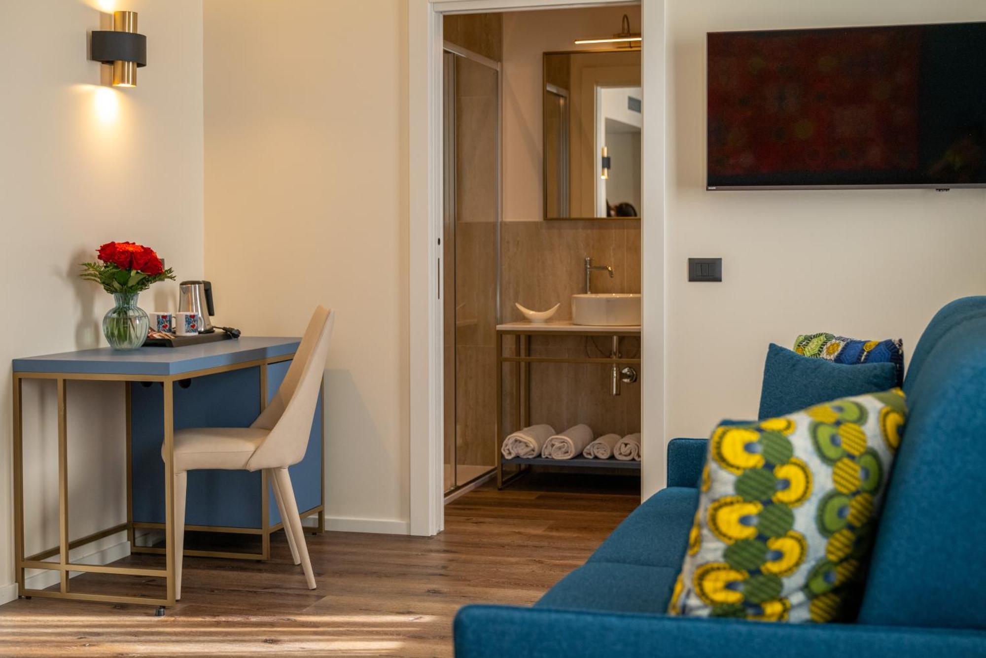 Hotel Rovereto โรเวเรโต ภายนอก รูปภาพ